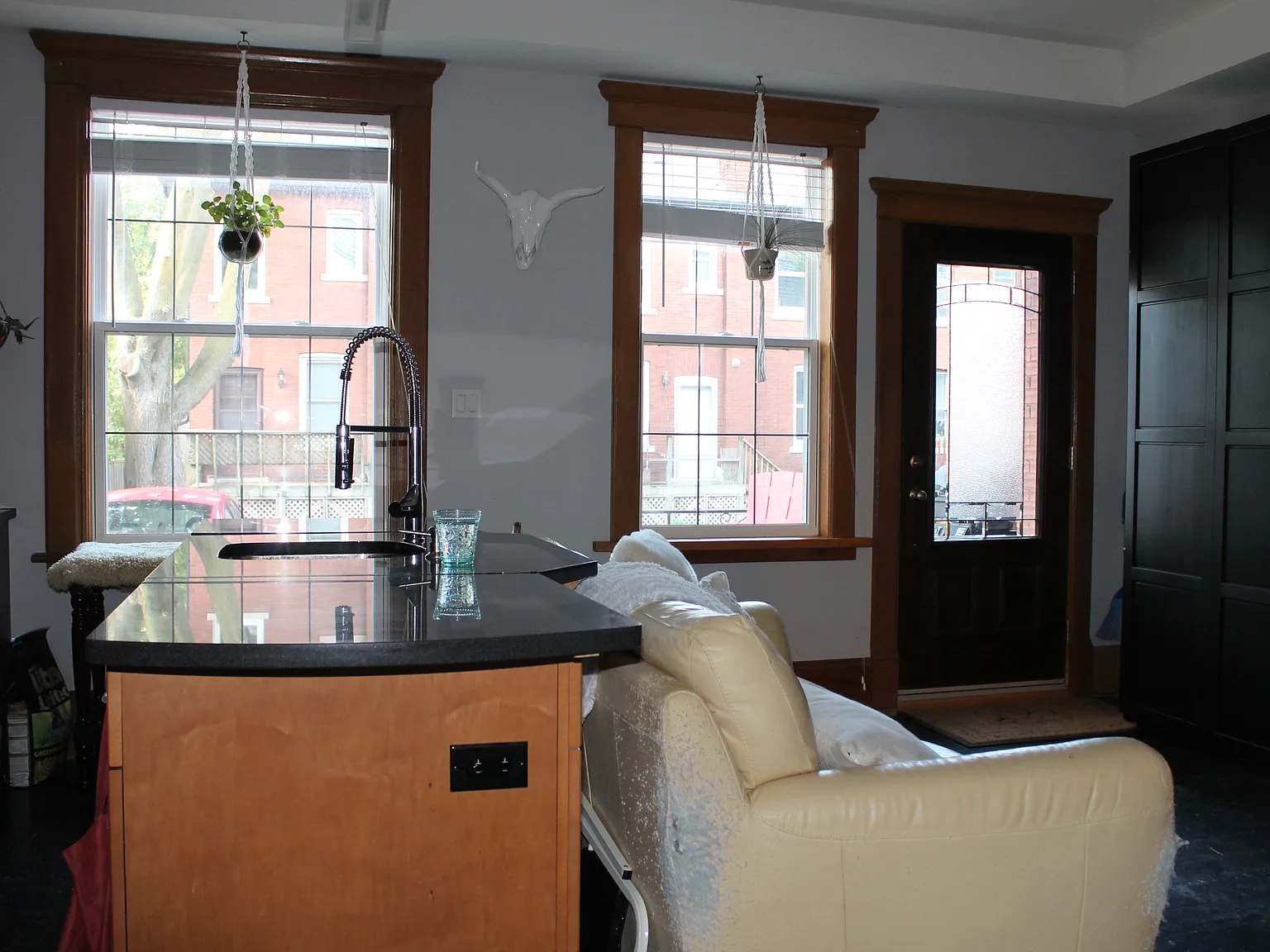 211B Paisley Street — Photo 3