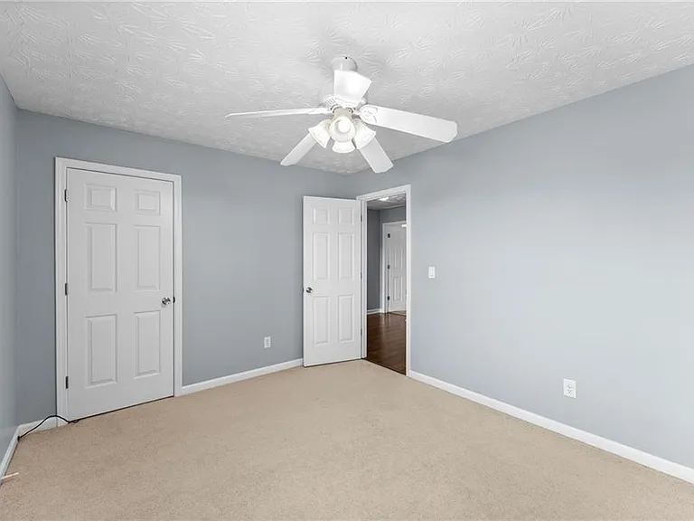 104 Jameston Dr — Photo 17