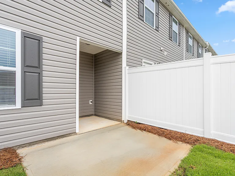 1193 Evelynnview Ln — Photo 26