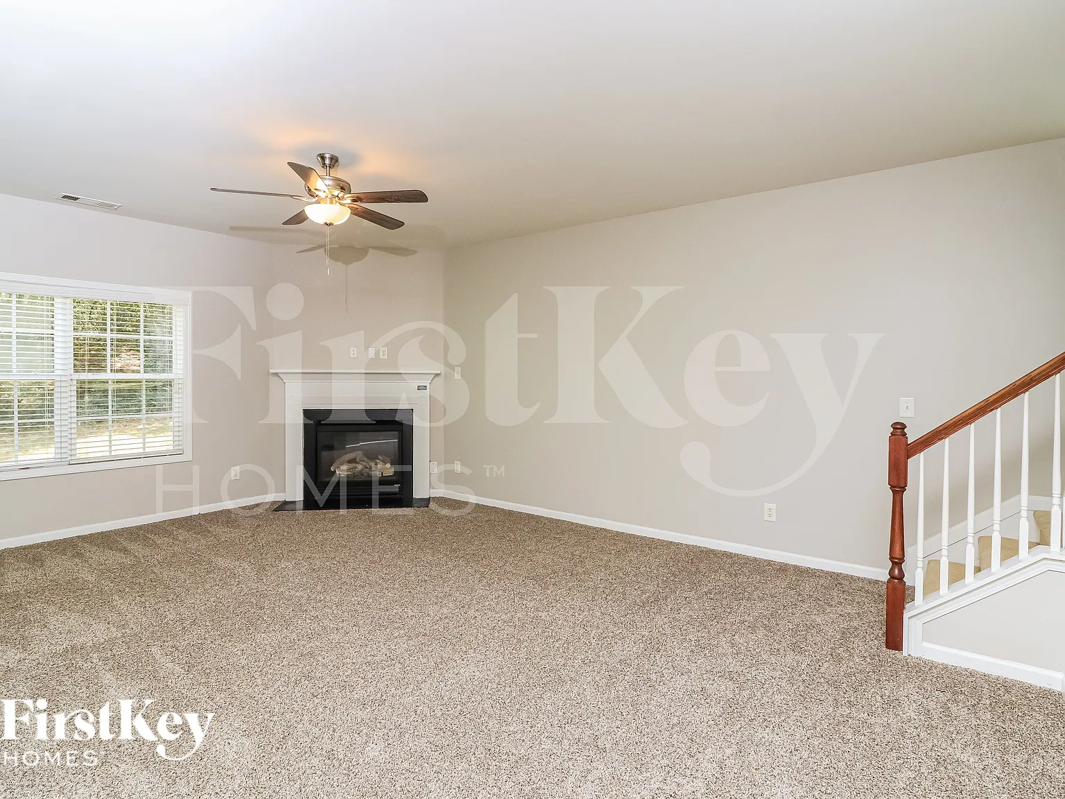 4 bed, 2.5 bath, 2268 sqft, $2,365 — Photo 3