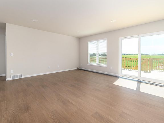 3rd image of 708 Cozy Farm