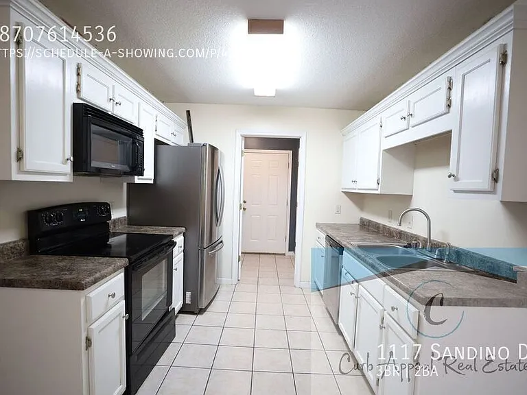 1117 Sandino Dr — Photo 4