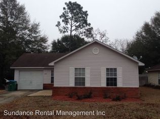 3 Courtney Ln, Crestview, FL 32539