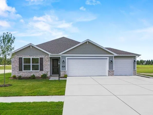 953 Miller Woods Way, New Haven, IN 46774