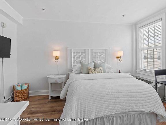 2nd image of 235 Sunrise Ave #3012