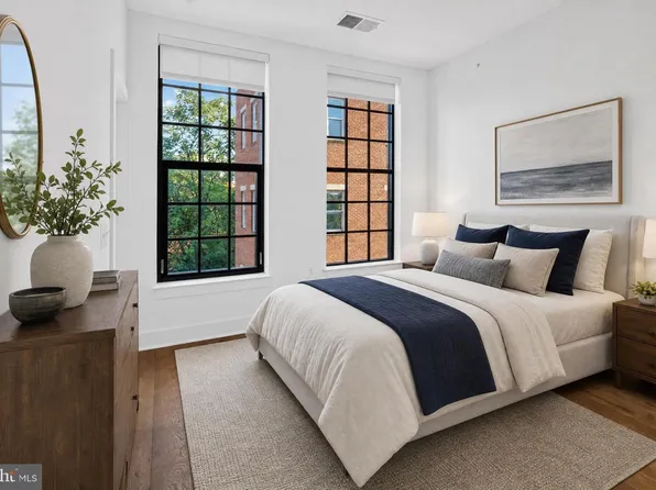 1312 King St #302, Alexandria, VA 22314