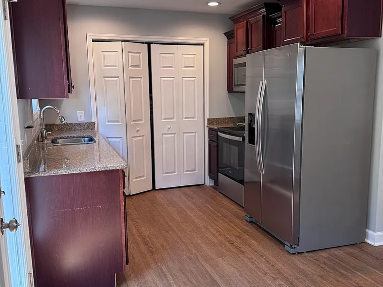 830 Eagles Nest Dr — Photo 18