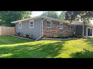 109 Honey Ln, Colchester, IL 62326