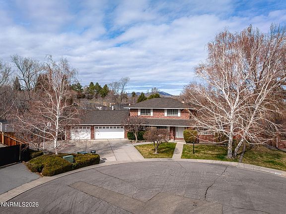 2nd image of 2303 Queen Anne Ct