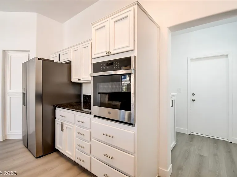 10800 Mission Lakes Ave — Photo 17
