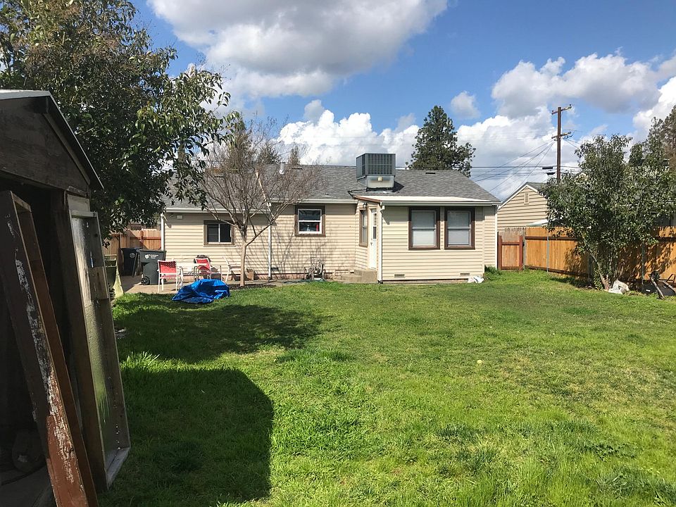 2nd image of 5890 19th Ave