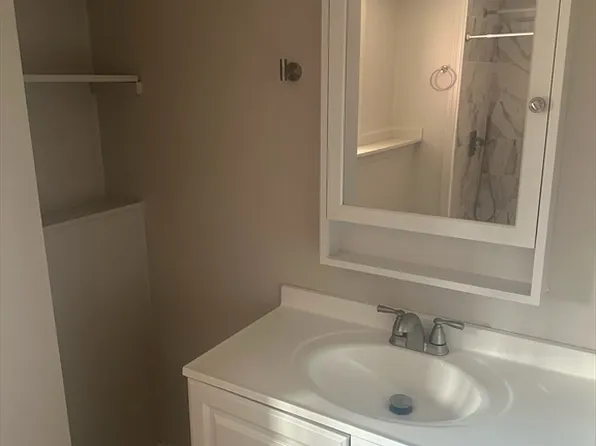 4 Gallagher Dr #1, Randolph, MA 02368