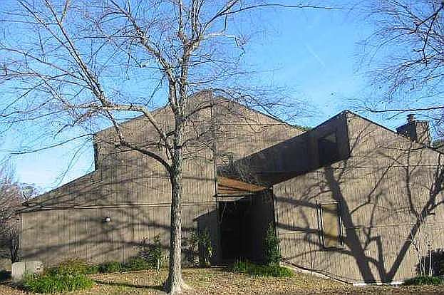 2nd image of 3130 High Meadow Dr