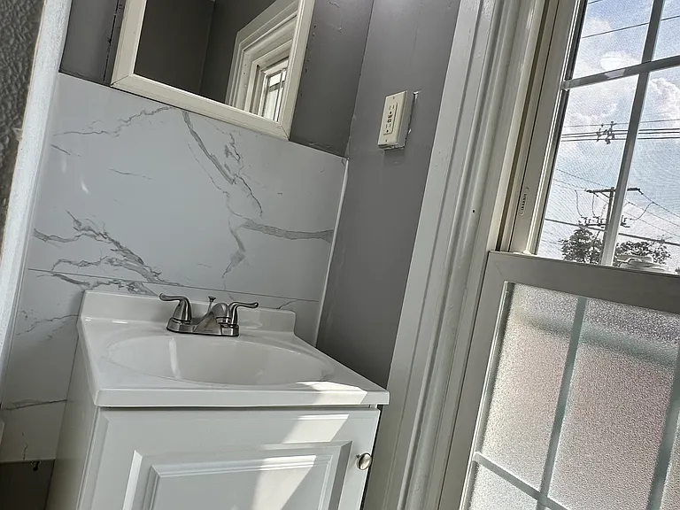 317 W Main St #2 — Photo 36