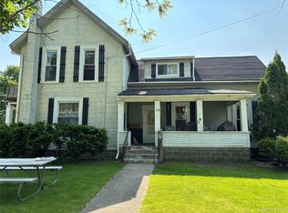 1 Park St, Oxford, MI 48371