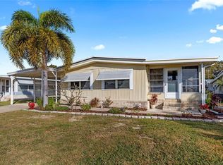 1202 Apache Cir, Tavares, FL 32778