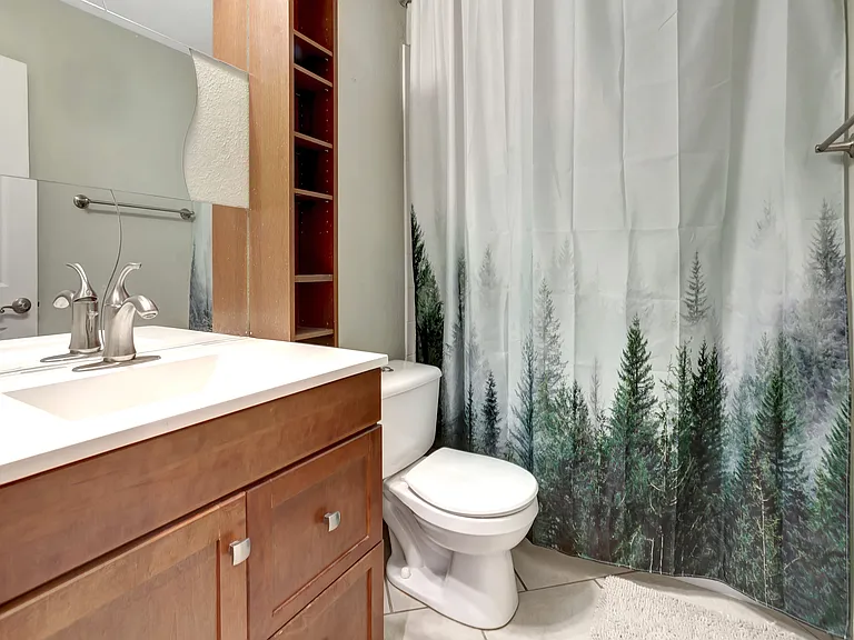 3 Holly Hill Ln — Photo 16