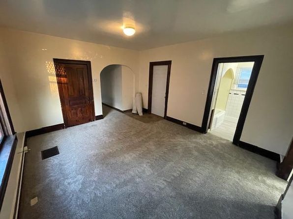 412 N Barstow St UNIT 1