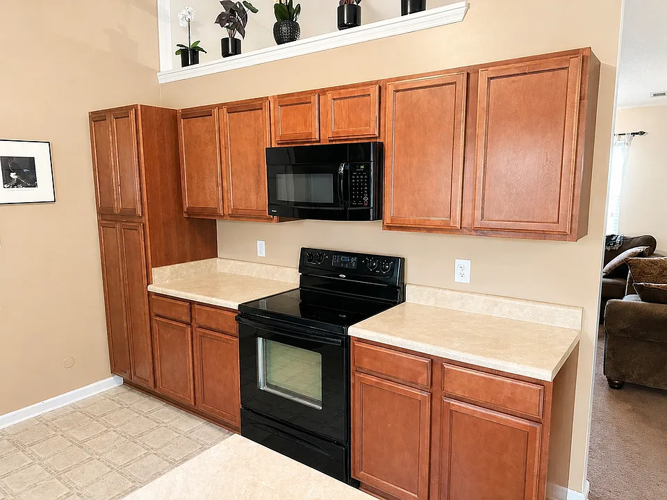 203 Stockton Ct