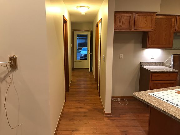 5th image of 9261 Monica Dr