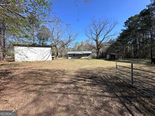 1317 State Highway 292, Lyons, GA 30436