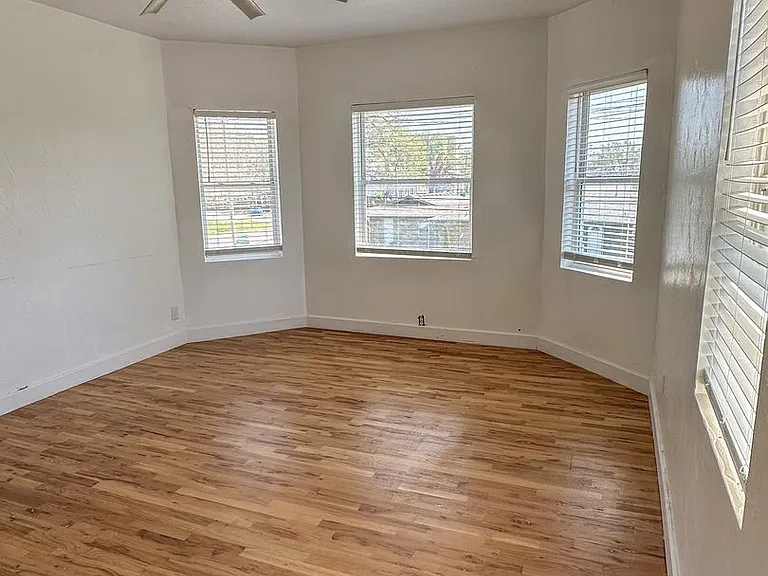 821 S Campbell Ave #B — Photo 4