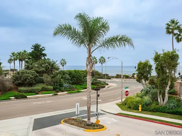 7072 Whitewater St, Carlsbad, CA 92011
