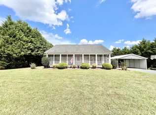 4671 Horseshoe Bend Rd, Hudson, NC 28638