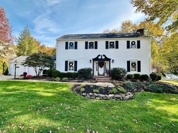 3020 Woodridge Way, Portsmouth, OH 45662