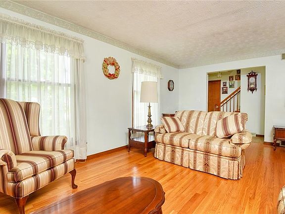 4th image of 3953 Nottingham Ave