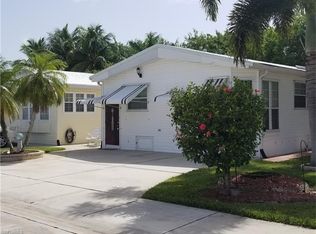 110 Cheetah Dr, Naples, FL 34114