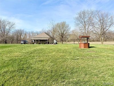 911 Williamson Ave, Staunton, IL, 62088