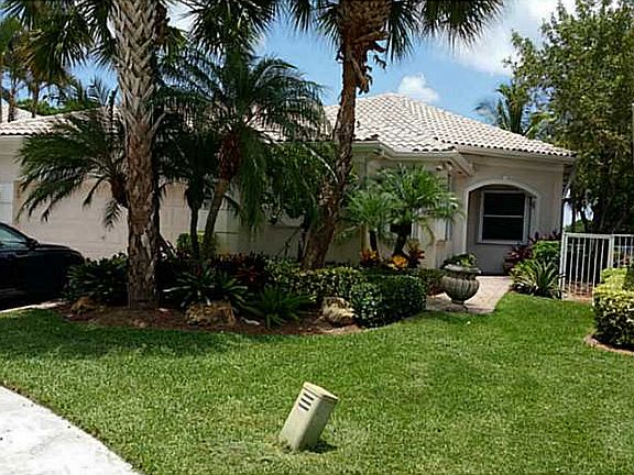2nd image of 2543 Bay Pointe Dr