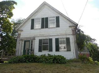 6 Mechanic St, Douglas, MA 01516