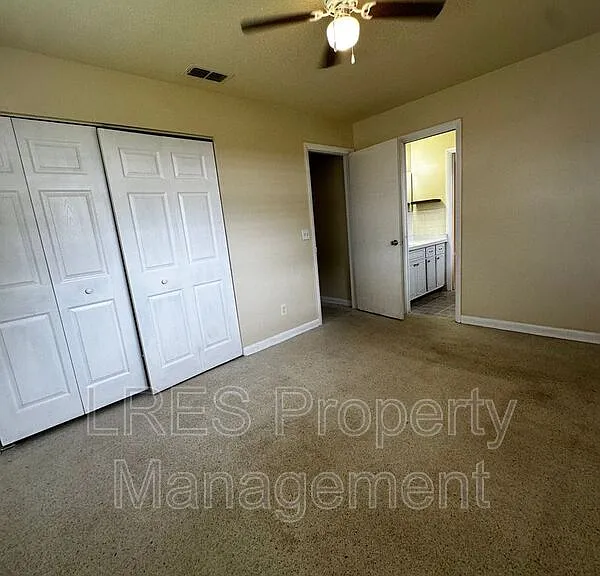 2719 Merrie Oaks Rd — Photo 31
