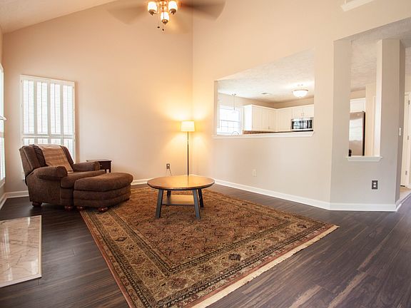 5th image of 9025 Tarrington Ln