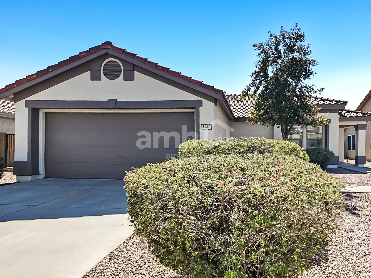 3 bed, 2.0 bath, 1662 sqft, $2,125 — Photo 1