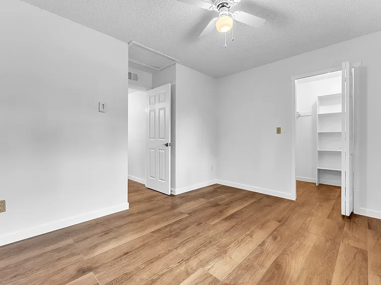 622 E Dale St — Photo 5