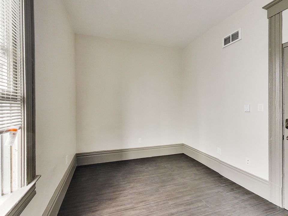 2nd image of 614 Pine St APT 317