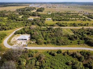 321 Phoenix Ter, Labelle, FL 33935