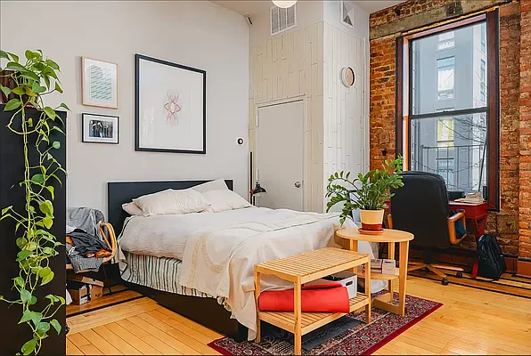 Rented by REAL New York | media 7