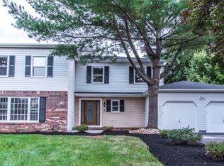 3 Bowen Ct, Marlboro, NJ 07746