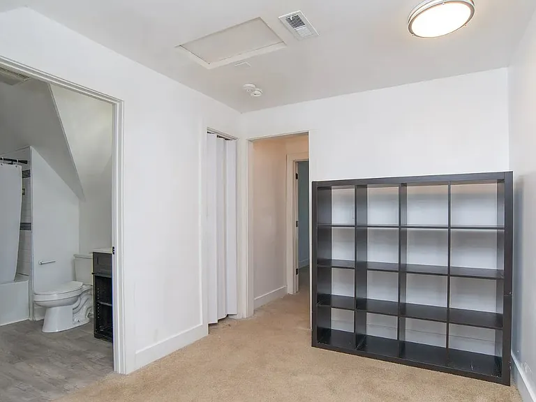 1745 Union St — Photo 19