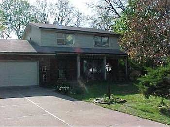 1st image of 52742 W Cypress Cir