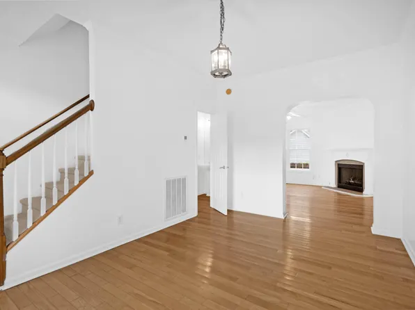 118 Congress St APT D, Charleston, SC 29403