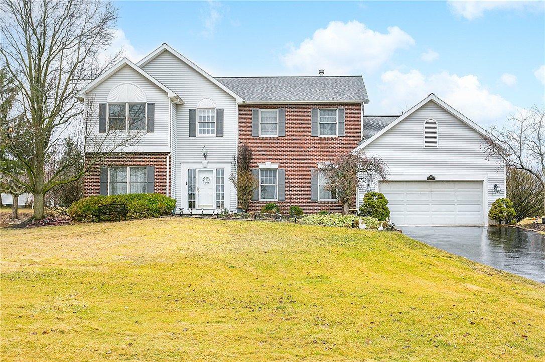 182 Tumbleweed Dr, Pittsford, NY 14534 Zillow