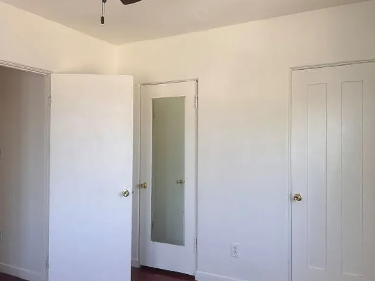 553 Cedar Ave — Photo 12