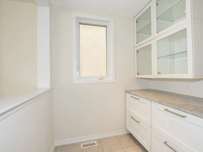 8654 Chickory Trl — Photo 12