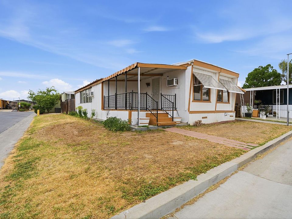 1st image of 852 E Grangeville Blvd