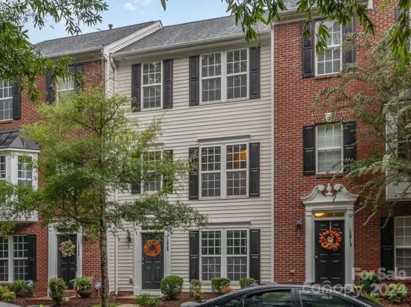 12909 Bullock Greenway Blvd, Charlotte, NC 28277
